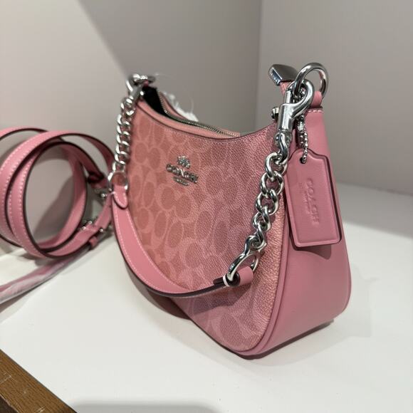 COACH Teri Shoulder Bag In Signature Canvas CV933 Dusty Pink - Picture 3 of 16
